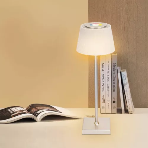 Újratölthető asztali lámpa 4 W RGB+CCT érintésszabályozás és színváltás