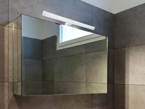 NEDES 8W, 4000K, fehér, tükör feletti lámpa IP44-es védettségű