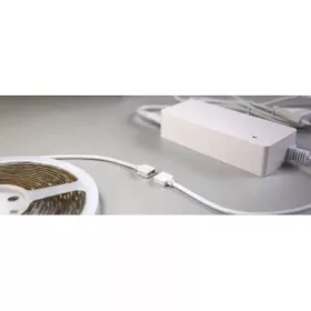 BEÉPÍTETT TÁPEGYSÉGŰ 12V-OS RGB VEZÉRLŐ Ltech