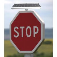 Napelemes közlekedési táblavilágítók